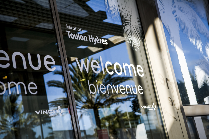 Contacts - Aéroport Toulon Hyères